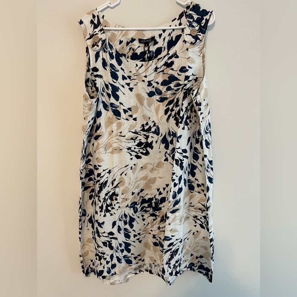 CHARLIE B Linen dress. Great summer and spring dress.